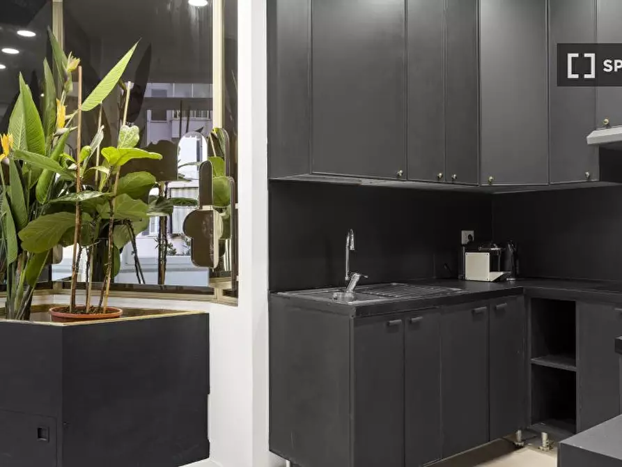 Immagine 3 di Ufficio in affitto  in Via Vittorio Arminjon a Roma