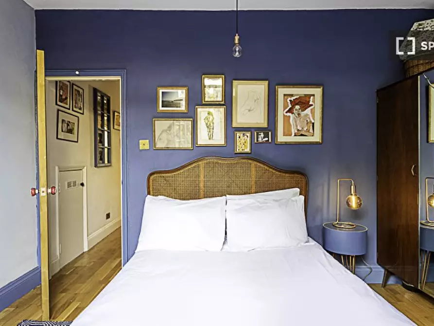 Immagine 19 di Appartamento in affitto  in Grafton Road a Ealing