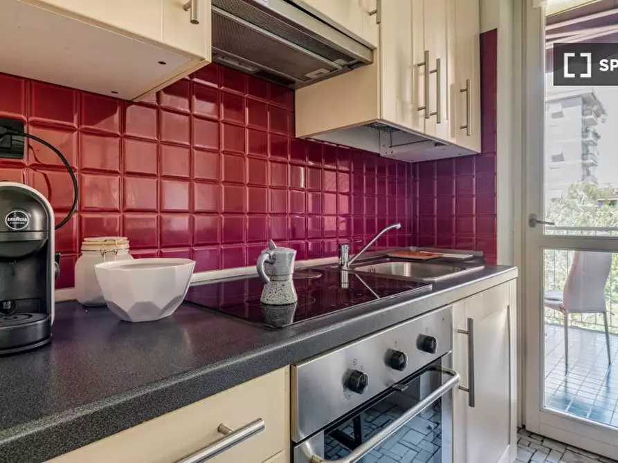 Immagine 13 di Appartamento in affitto  in Via Alfonso Capecelatro a Milano