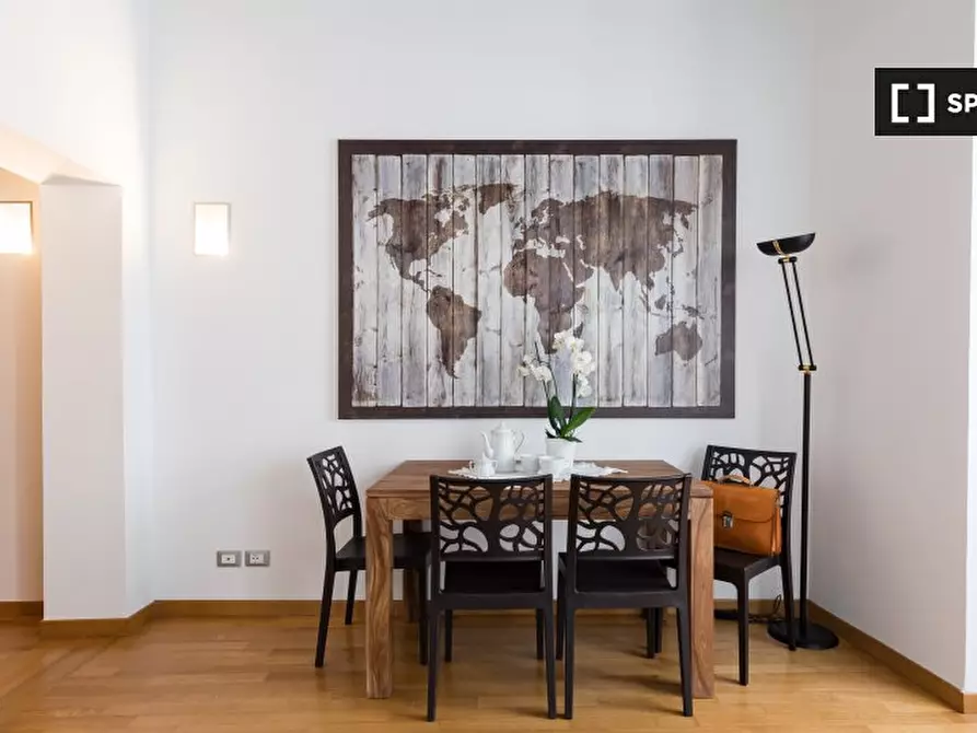 Immagine 4 di Appartamento in affitto  in Via del Boschetto a Roma