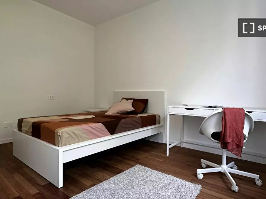 Immagine 9 di Camera condivisa in affitto  in Pecorini a Milano