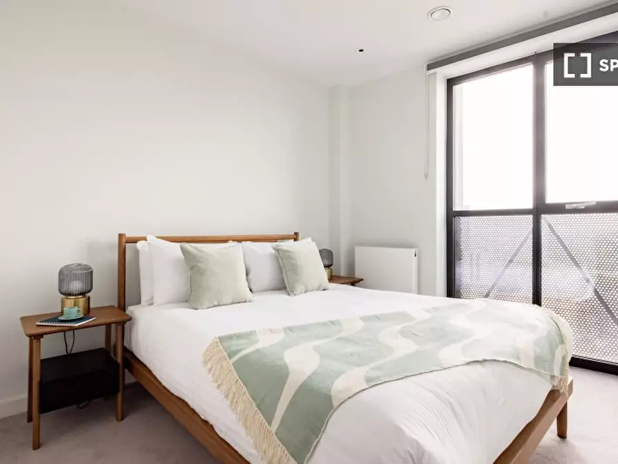 Immagine 2 di Appartamento in affitto  in a George St a Croydon