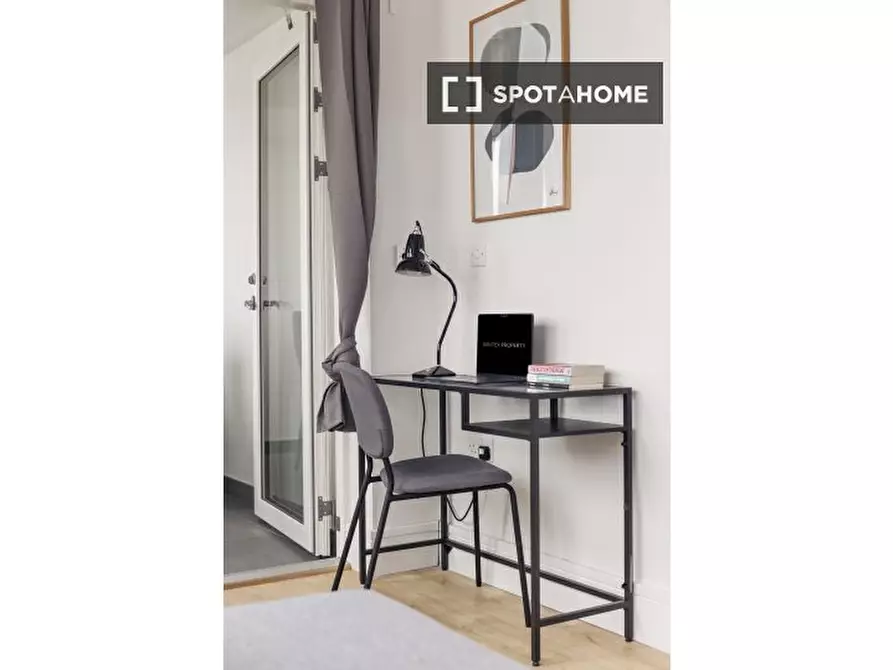 Immagine 10 di Appartamento in affitto  in Olympic Way a Brent