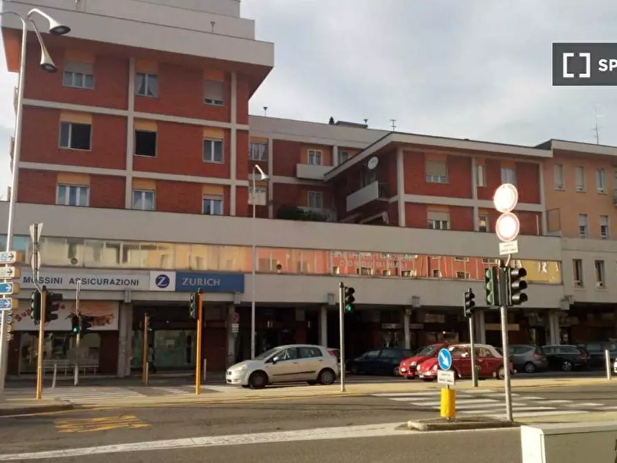 Immagine 14 di Camera condivisa in affitto  in Cesare Battisti a Brescia