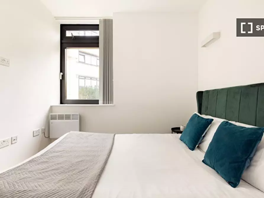 Immagine 19 di Appartamento in affitto  in Harlequin Ave a Hounslow