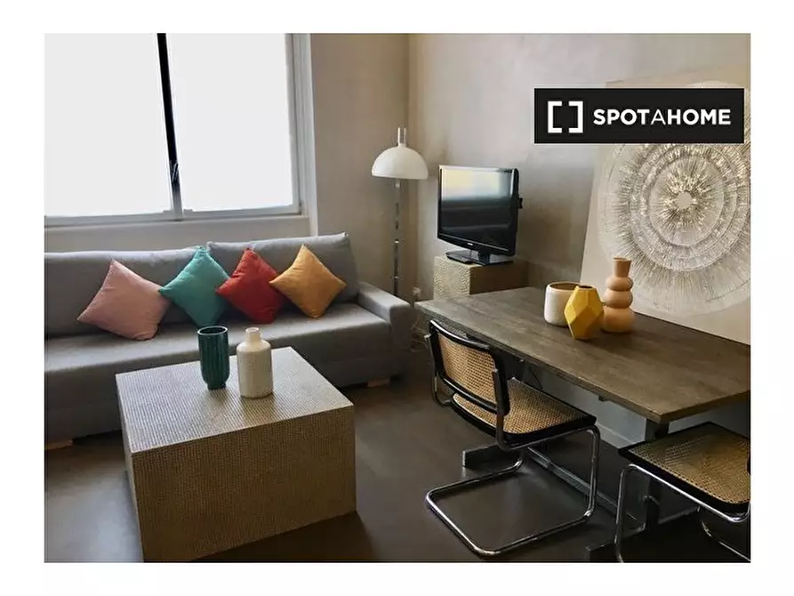 Immagine 3 di Appartamento in affitto  in Via Pantano a Milano