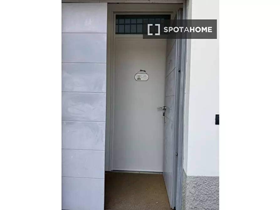 Immagine 5 di Appartamento in affitto  in Via Ascanio Sforza a Milano