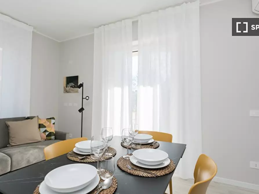 Immagine 14 di Appartamento in affitto  in Via Alfredo Comandini a Milano