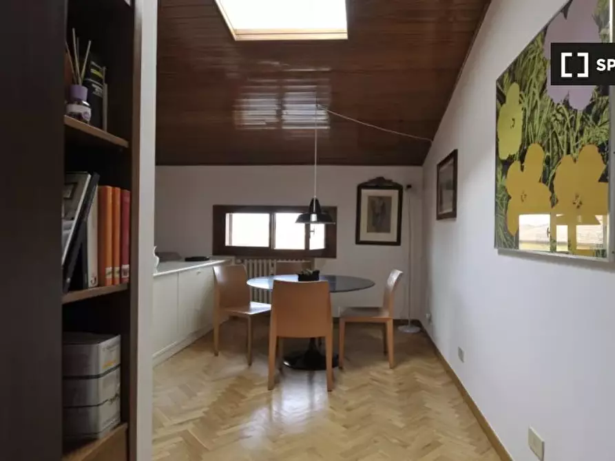 Immagine 5 di Appartamento in affitto  in Piazza S. Martino a Bologna