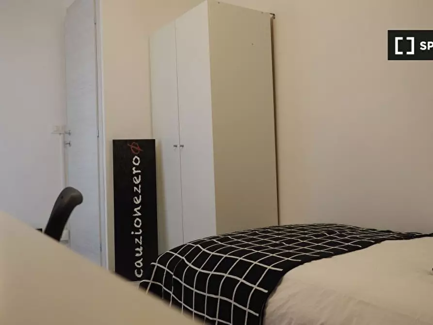 Immagine 9 di Camera condivisa in affitto  in Via Rodolfo Renier a Torino