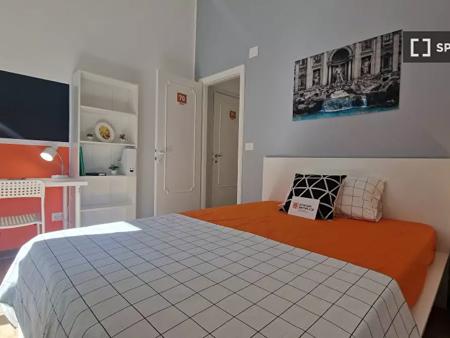 Immagine 5 di Camera condivisa in affitto  in Via Sabotino a Roma