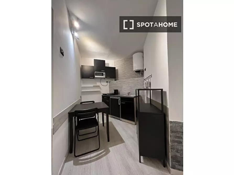 Immagine 6 di Appartamento in affitto  in Via S. Faustino a Milano