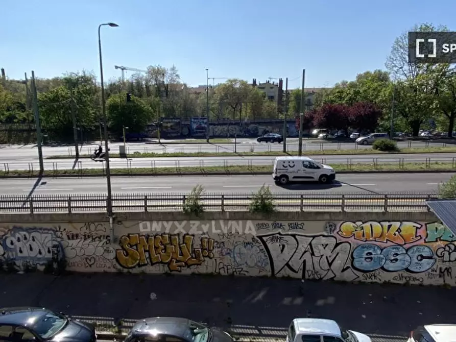 Immagine 15 di Appartamento in affitto  in Viale Cassala a Milano