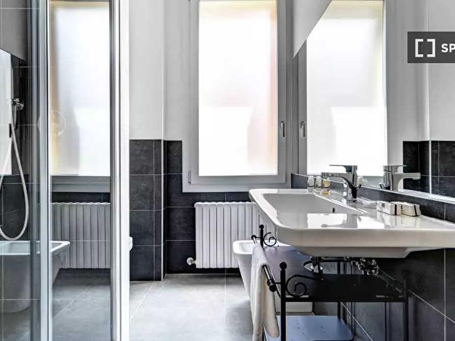 Immagine 8 di Appartamento in affitto  in Via Alessandro Tiarini a Bologna