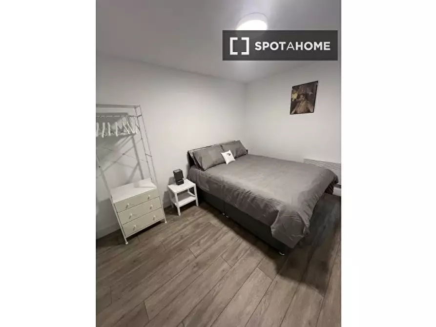 Immagine 17 di Appartamento in affitto  in Agamemnon Rd a Camden Town