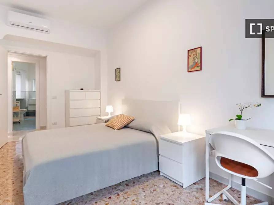 Immagine 14 di Appartamento in affitto  in Via Baldo degli Ubaldi a Roma