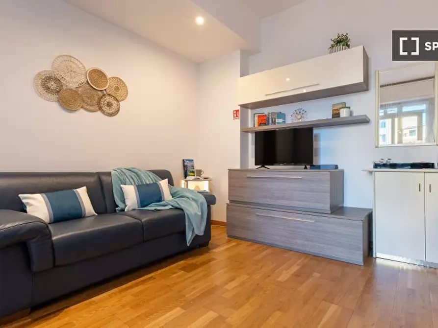 Immagine 13 di Appartamento in affitto  in Via delle Porte Nuove a Firenze