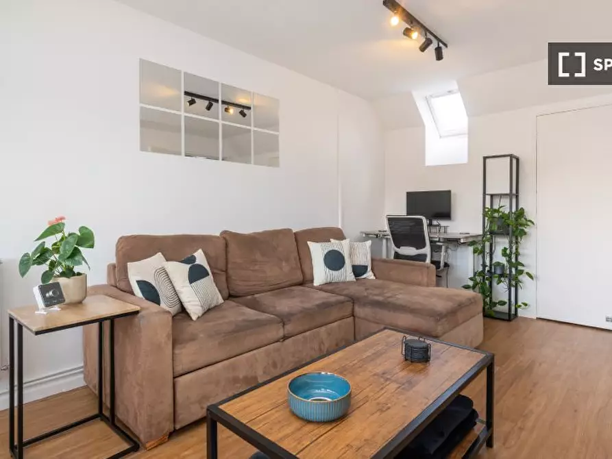 Immagine 6 di Appartamento in affitto  in Vulcan Way a Islington