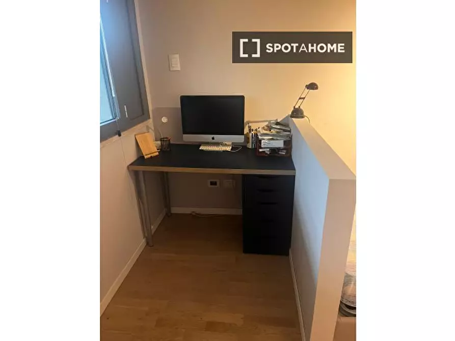 Immagine 1 di Camera condivisa in affitto  in Via Marco Fabio Quintiliano a Milano