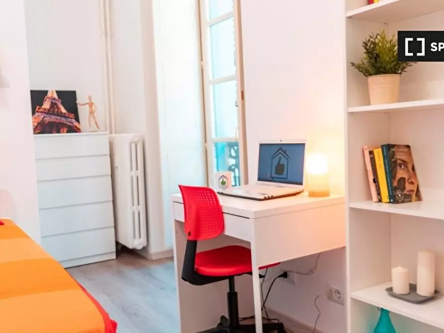 Immagine 4 di Camera condivisa in affitto  in Via Alfonso Bonafous a Torino