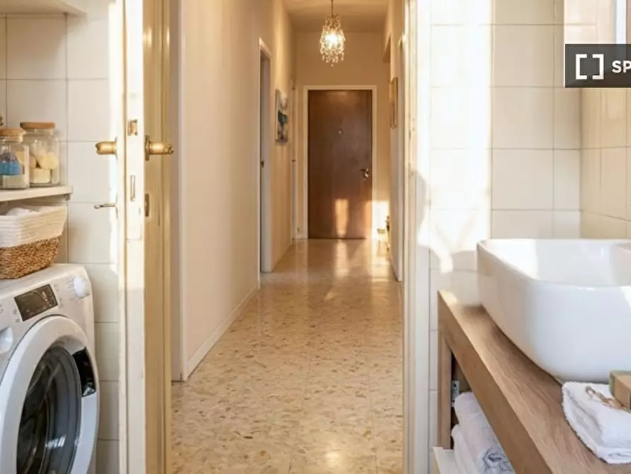 Immagine 8 di Appartamento in affitto  in P.za de Angeli Ernesto a Milano