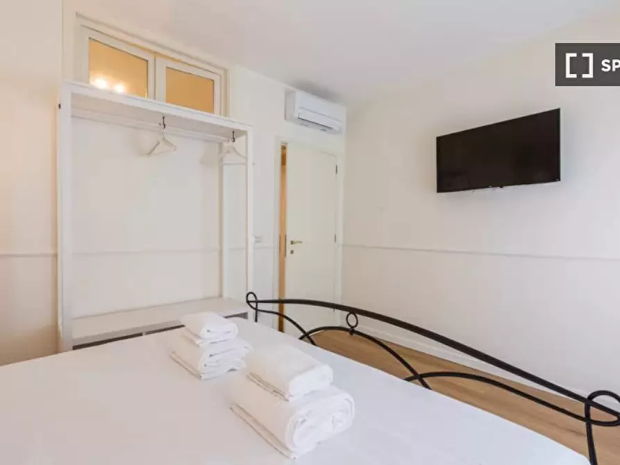 Immagine 13 di Appartamento in affitto  in Borgo Ognissanti a Firenze