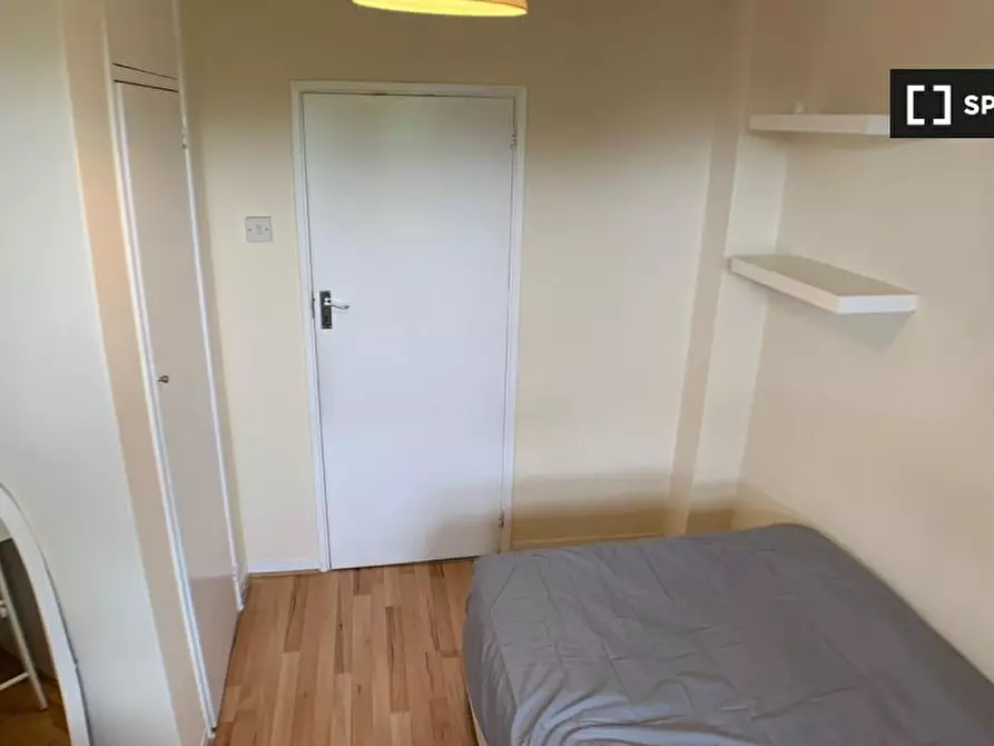 Immagine 8 di Camera condivisa in affitto  in Sewardstone Rd a Poplar