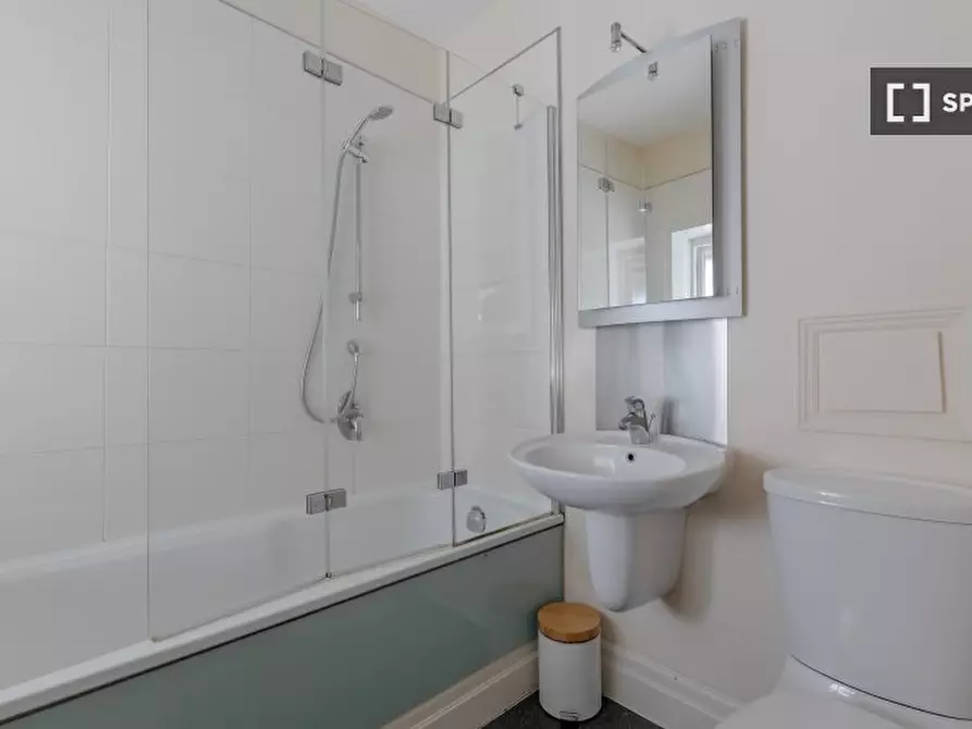 Immagine 6 di Appartamento in affitto  in Tooley St a Camberwell
