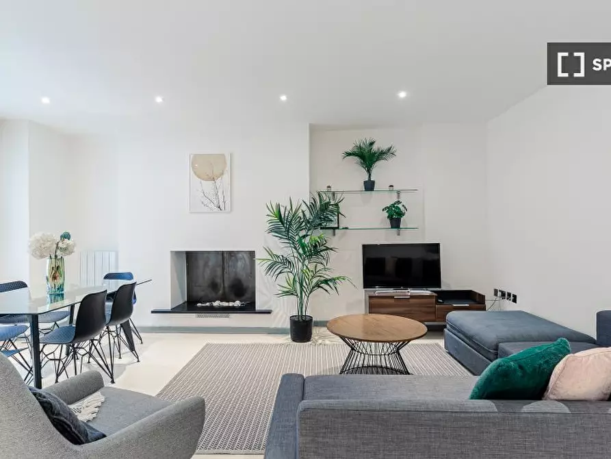 Immagine 9 di Appartamento in affitto  in Lower Ground a Kensington