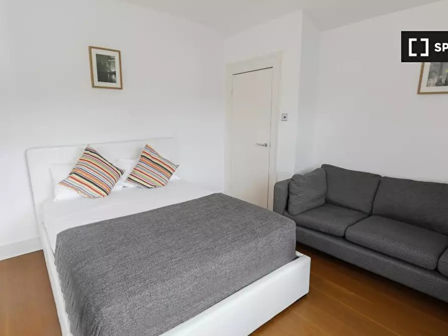 Immagine 8 di Appartamento in affitto  in B Mornington Terrace a Camden Town