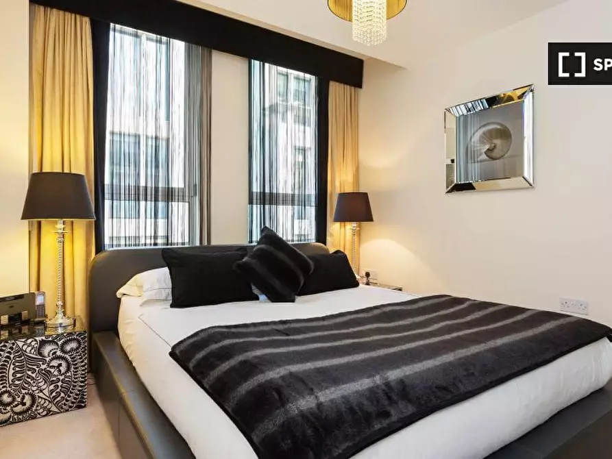 Immagine 6 di Appartamento in affitto  in Lamb's Passage a Islington