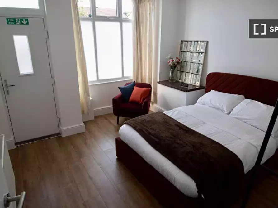 Immagine 6 di Appartamento in affitto  in Burgass Rd a 