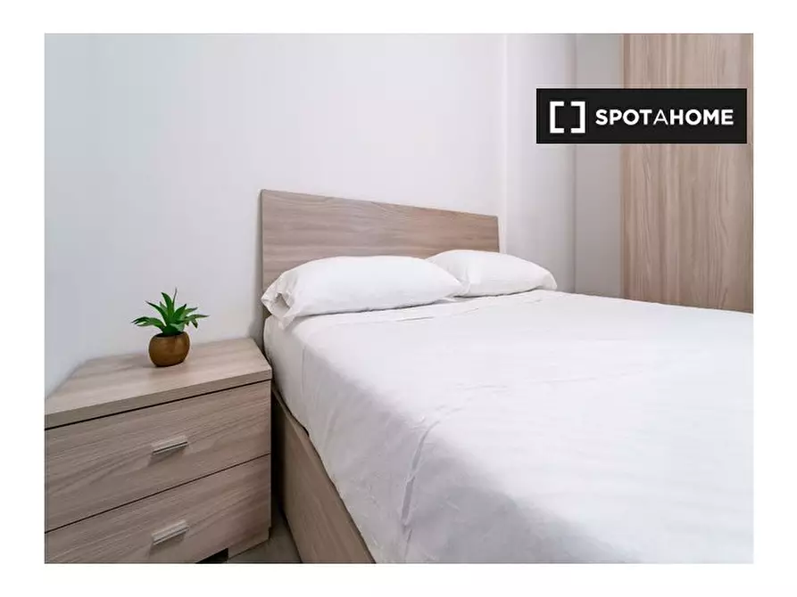 Immagine 14 di Appartamento in affitto  in Via del Faggiolo a Bologna