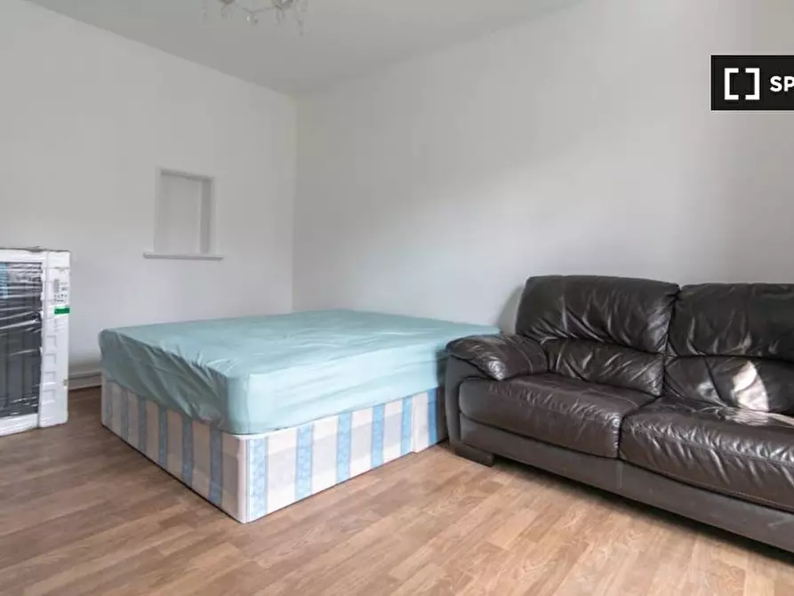 Immagine 16 di Camera condivisa in affitto  in Aston House a Lambeth