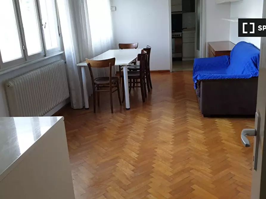 Immagine 17 di Camera condivisa in affitto  in Via Castelbarco a Trento