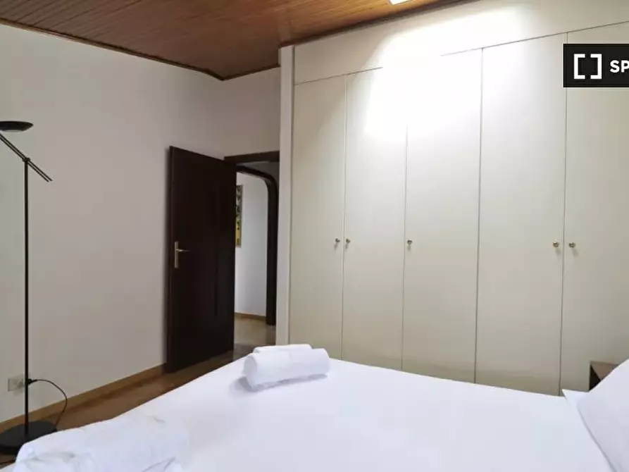 Immagine 18 di Appartamento in affitto  in Piazza S. Martino a Bologna