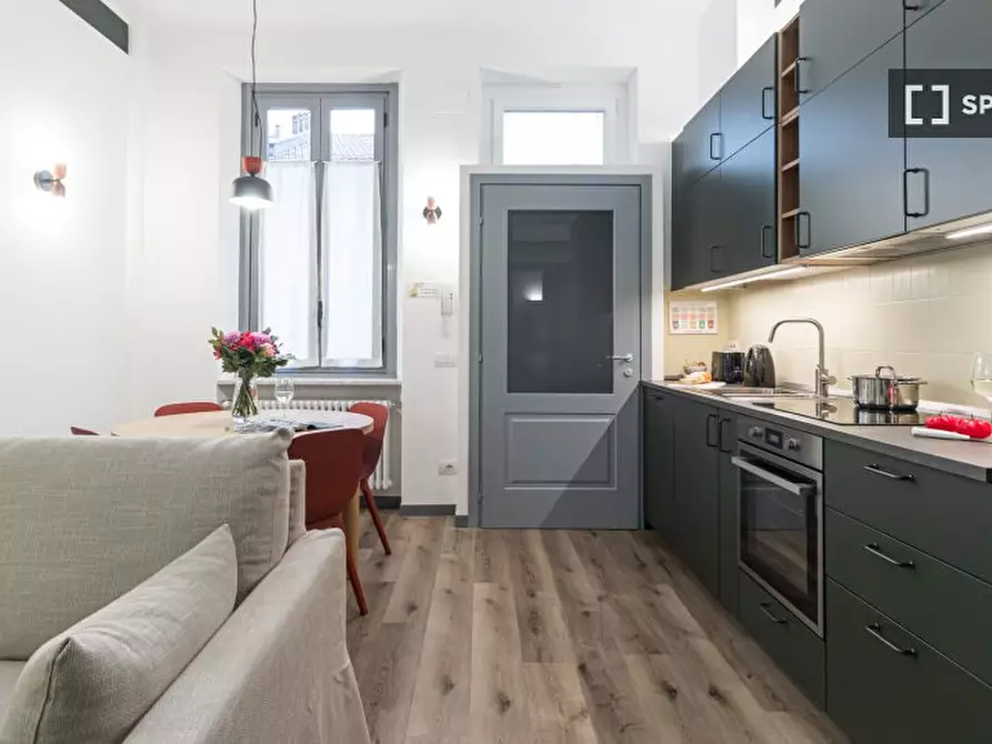 Immagine 2 di Appartamento in affitto  in Via Rubens a Milano