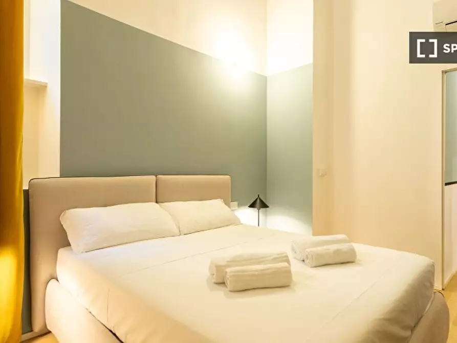 Immagine 9 di Ufficio in affitto  in Via Borromei a Milano