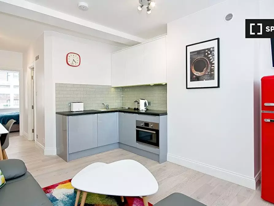 Immagine 2 di Appartamento in affitto  in Flat a 
