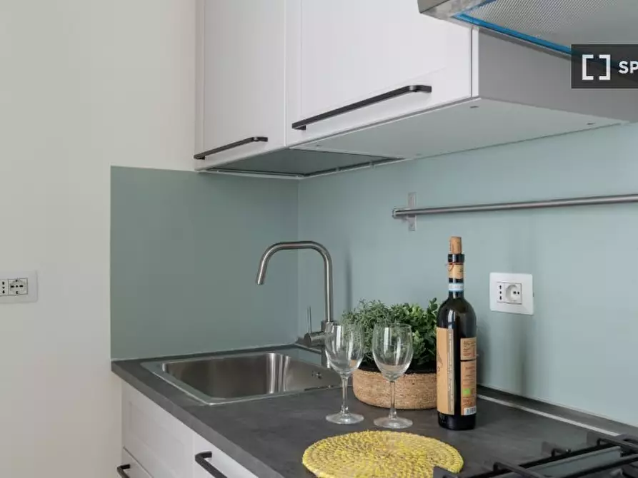 Immagine 15 di Appartamento in affitto  in Vicolo Orbitelli a Roma