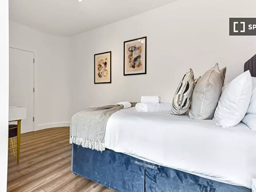 Immagine 14 di Appartamento in affitto  in flat a Tottenham