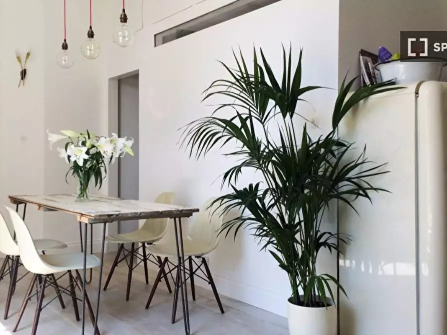 Immagine 14 di Appartamento in affitto  in flat a Kensington