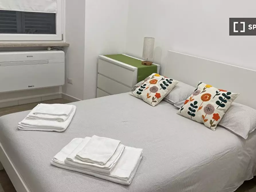 Immagine 10 di Appartamento in affitto  in Via Plinio a Roma