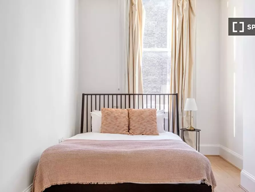 Immagine 10 di Appartamento in affitto  in Earls Ct Rd a Kensington