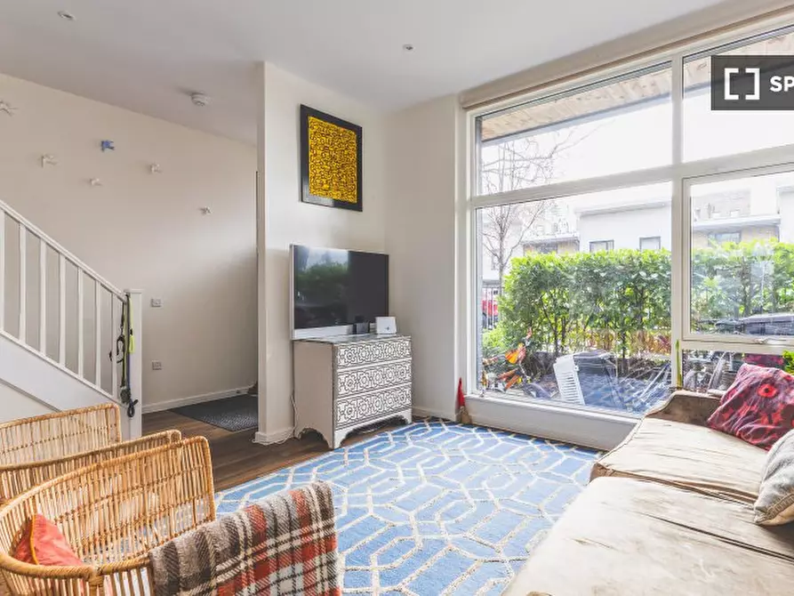Immagine 1 di Appartamento in affitto  in Packington Rd a Ealing