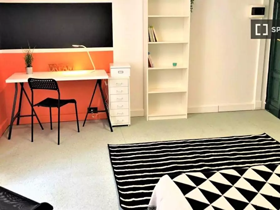 Immagine 4 di Camera condivisa in affitto  in VIA DELLA CERNAIA a Firenze