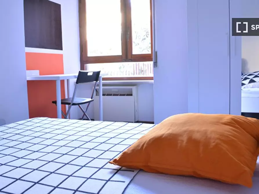 Immagine 19 di Camera condivisa in affitto  in Via Tigelliob a Cagliari