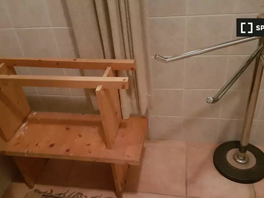 Immagine 14 di Camera condivisa in affitto  in Via Castelbarco a Trento