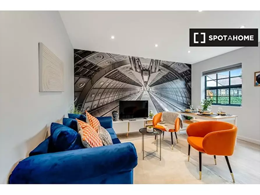 Immagine 17 di Appartamento in affitto  in Flat Devonshire House 577 High Road N17 6SB a Tottenham