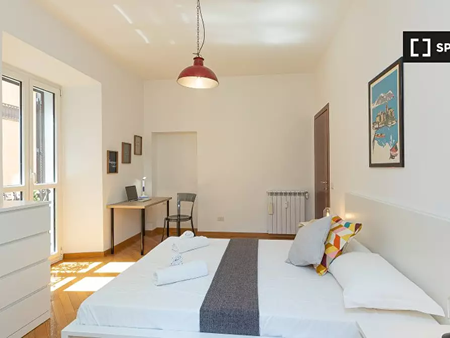 Immagine 2 di Appartamento in affitto  in Viale Giulio Cesare a Roma